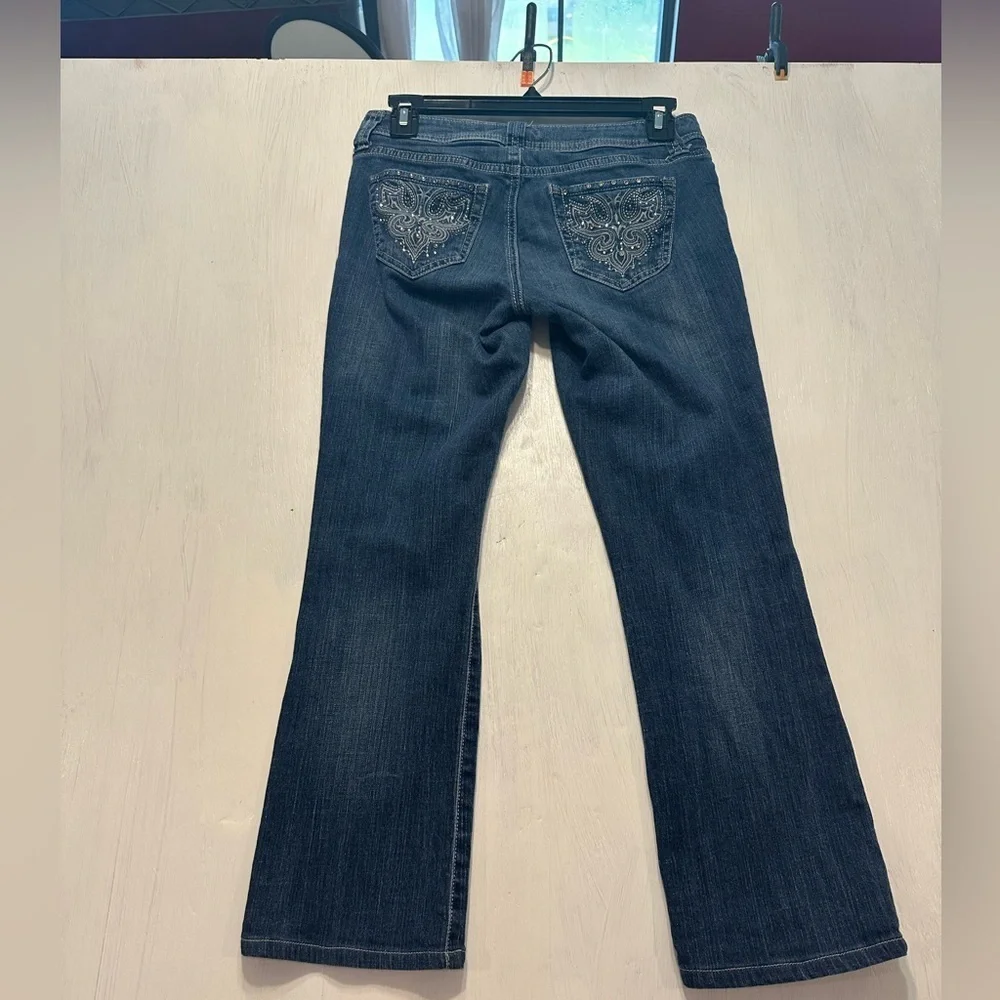 Cache Bootcut Jeans Size 2 Dark Wash Embellished Back Pockets Mid Rise - Picture 7 of 10
